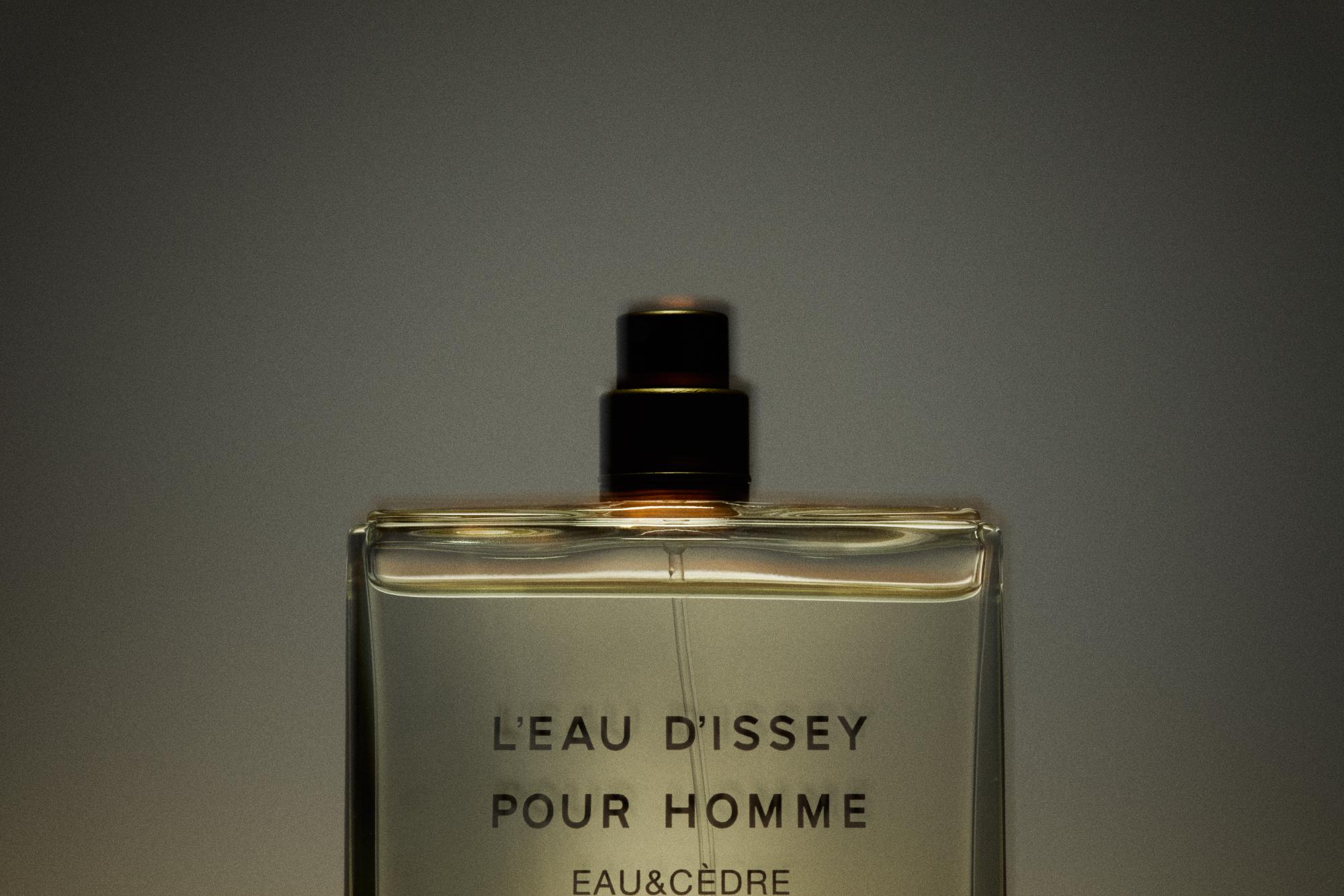 L'EAU D'ISSEY PARFUM LUXE PARIS PACKSHOT STILL LIFE